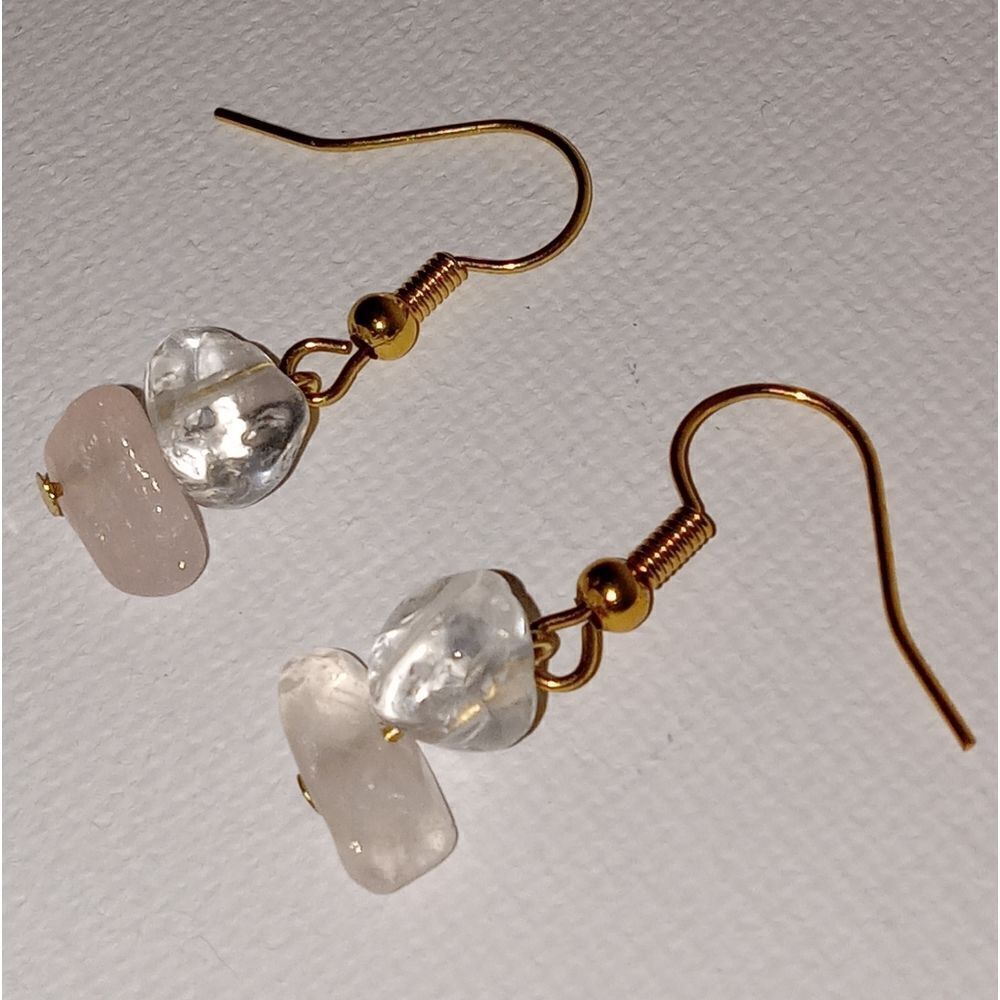 💕5/25 White stone chip earrings - Picture 2 of 3